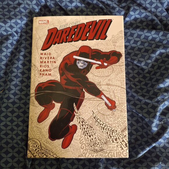 daredevil hardcover - Picture 1 of 5